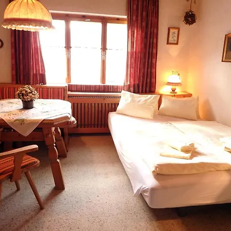 Haus Am See Apartment