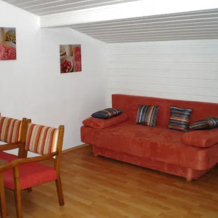 Haus Am See Apartment